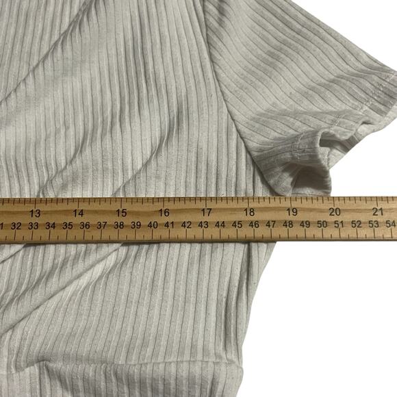 Torrid Womens Blouse Size 0 Large White Ribbed Wrap Surplice Short Sleeve Top - Picture 8 of 8